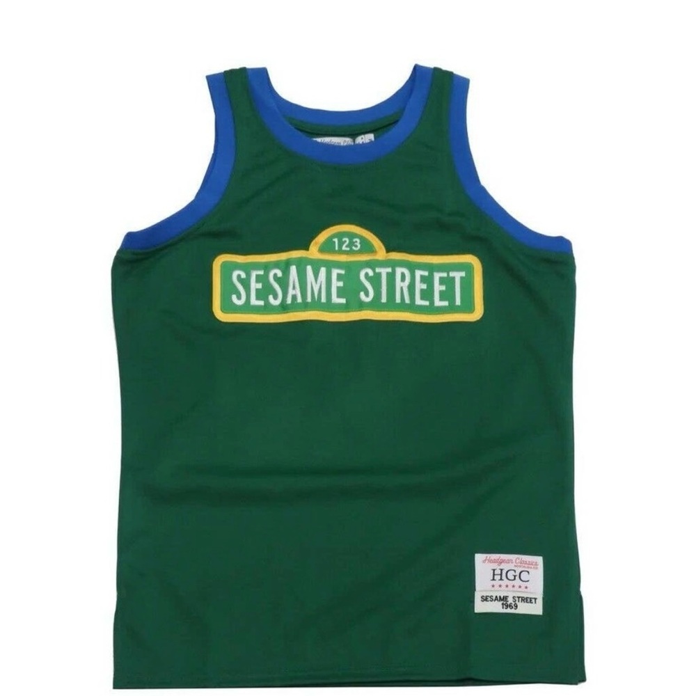 NWT sesame Street headgear Classics embroidered basketball basketball jersey.